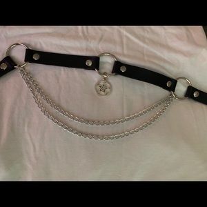 Pentagram Chain Choker